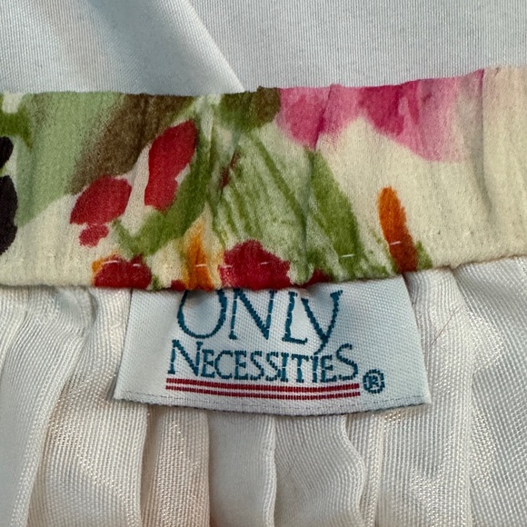 Vintage 90s Floral Tiered Maxi Skirt - Picture 6 of 8